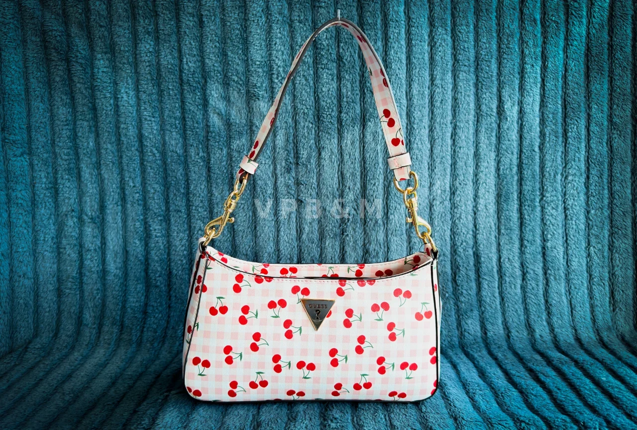 Hand Bag - Cherry
